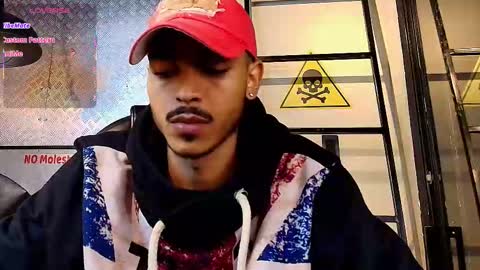 Snapshot of marcusrain_ chatting on 10/10/25, 02:54 Marcus online show from 10/10/25, 02:54