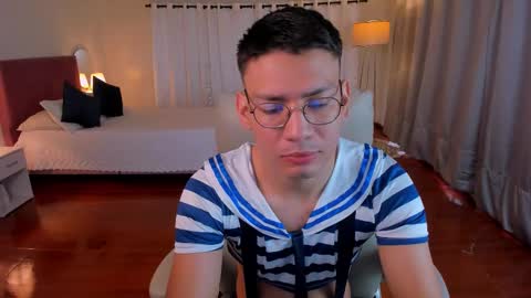 Snapshot of marcuswildx chatting on 10/18/25, 11:33 marcus online show from 10/18/25, 11:33