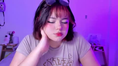 danna online show from 02/09/25, 10:42