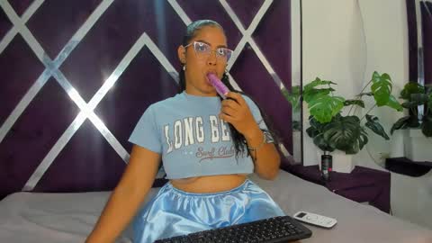 Snapshot of marcyasm chatting on 02/27/26, 09:15 Marcy Gomez online show from 02/27/26, 09:15