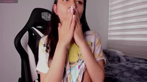 Snapshot of mardybum_ chatting on 03/04/25, 09:11 Maria online show from 03/04/25, 09:11