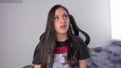 Snapshot of mardybum_ chatting on 10/23/25, 05:33 Maria online show from 10/23/25, 05:33