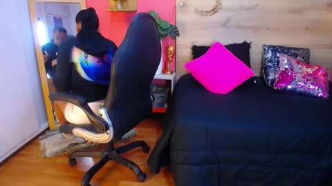 Snapshot of margare_scarlett chatting on 01/31/25, 12:07 margare_scarlett online show from 01/31/25, 12:07