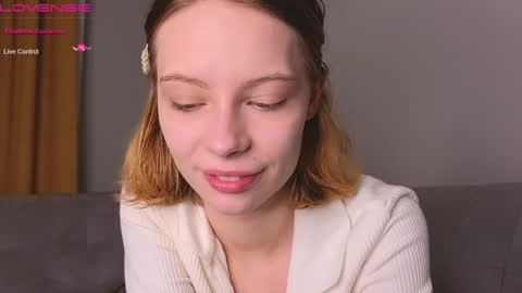 Snapshot of margareata chatting on 01/20/25, 03:50  - Alisa online show from 01/20/25, 03:50