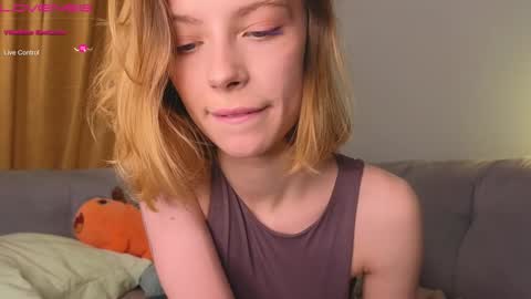 Snapshot of margareata chatting on 02/02/25, 05:26  - Alisa online show from 02/02/25, 05:26