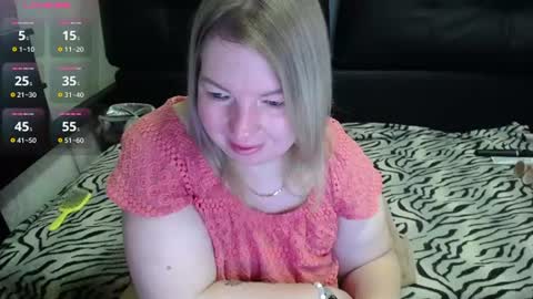 Snapshot of margaret_gem chatting on 06/14/26, 05:09 margaret gem online show from 06/14/26, 05:09