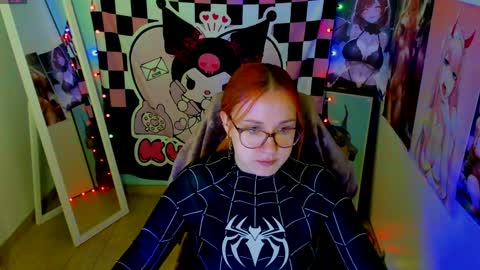 Snapshot of margaret_red chatting on 12/01/24, 09:15 Margaret online show from 12/01/24, 09:15