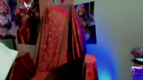 Snapshot of margaret_red chatting on 12/03/24, 04:14 Margaret online show from 12/03/24, 04:14