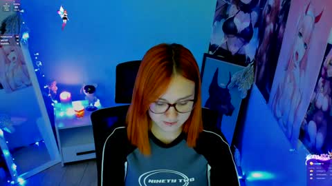 Snapshot of margaret_red chatting on 12/12/24, 05:52 Margaret online show from 12/12/24, 05:52