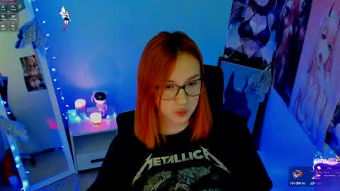 Snapshot of margaret_red chatting on 12/13/24, 04:54 Margaret online show from 12/13/24, 04:54