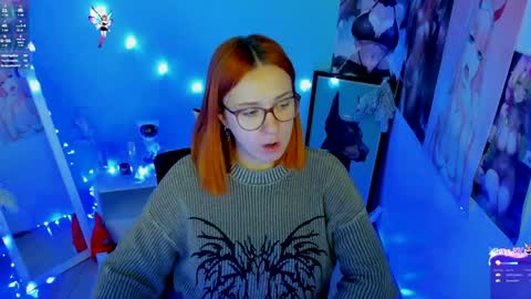 Snapshot of margaret_red chatting on 12/16/24, 06:32 Margaret online show from 12/16/24, 06:32