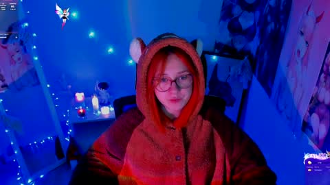 Snapshot of margaret_red chatting on 12/16/24, 10:13 Margaret online show from 12/16/24, 10:13