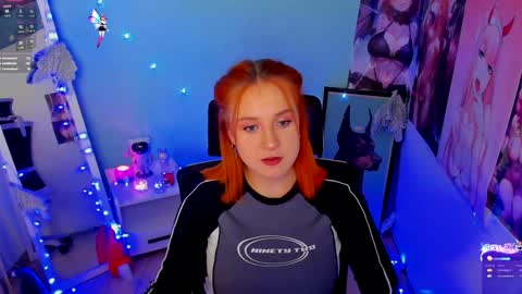 Snapshot of margaret_red chatting on 12/21/24, 02:09 Margaret online show from 12/21/24, 02:09