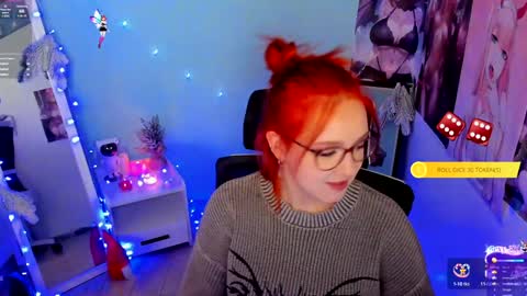 Snapshot of margaret_red chatting on 12/24/24, 09:55 Margaret online show from 12/24/24, 09:55