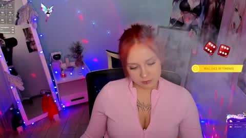 Snapshot of margaret_red chatting on 12/26/24, 09:37 Margaret online show from 12/26/24, 09:37