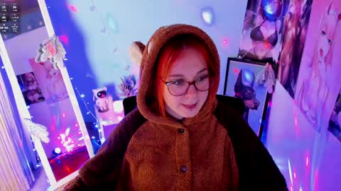 Snapshot of margaret_red chatting on 01/10/25, 10:57 Margaret online show from 01/10/25, 10:57