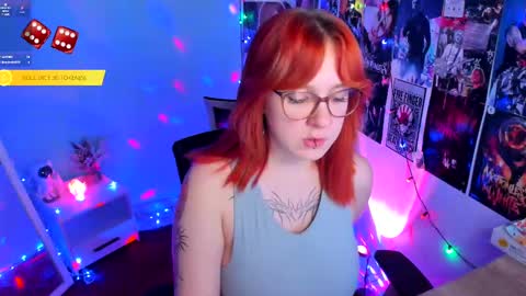 Snapshot of margaret_red chatting on 02/27/25, 09:25 Margaret online show from 02/27/25, 09:25