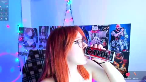 Snapshot of margaret_red chatting on 03/05/25, 12:59 Margaret online show from 03/05/25, 12:59