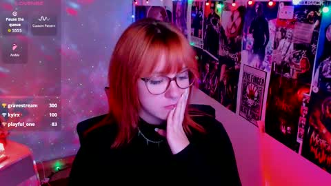 Snapshot of margaret_red chatting on 09/16/25, 03:18 Margaret online show from 09/16/25, 03:18