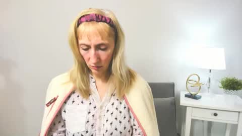 margaretmature online show from 02/19/25, 04:33