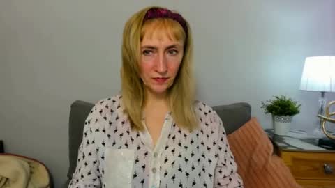 margaretmature online show from 02/25/25, 04:21