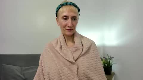 margaretmature online show from 10/14/25, 03:46