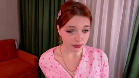 Snapshot of margaretrobinson_ chatting on 05/01/26, 03:05 Maria online show from 05/01/26, 03:05
