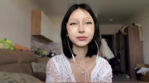 Snapshot of margarettasymon chatting on 04/28/26, 10:31 Nikki online show from 04/28/26, 10:31