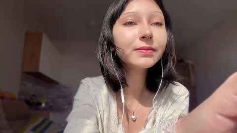 Snapshot of margarettasymon chatting on 04/29/26, 05:55 Nikki online show from 04/29/26, 05:55