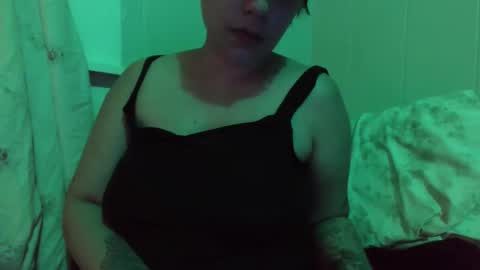 Snapshot of margaux_01 chatting on 10/29/25, 04:26 Margaux Green online show from 10/29/25, 04:26