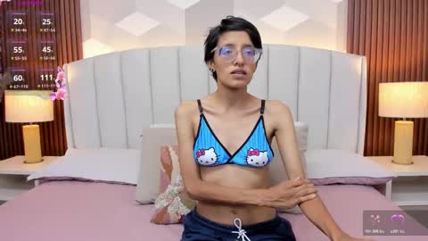 Aitana online show from 11/04/25, 01:27