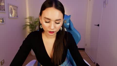 Snapshot of margeritirell chatting on 12/03/25, 08:45 Margo online show from 12/03/25, 08:45