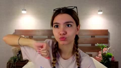 Snapshot of margiedavidson chatting on 02/02/26, 08:35 Call me Margie33 online show from 02/02/26, 08:35