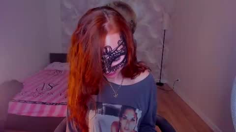 Snapshot of margo_kellly chatting on 06/27/26, 10:26 Margo Kellly online show from 06/27/26, 10:26