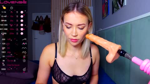 Margo for you   online show from 12/05/24, 05:26