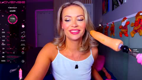 Margo for you   online show from 12/24/24, 08:22