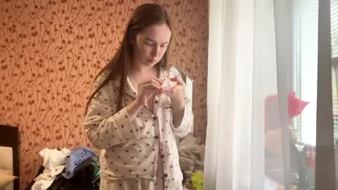 Snapshot of margopesavento chatting on 04/25/26, 01:41 Chloe online show from 04/25/26, 01:41