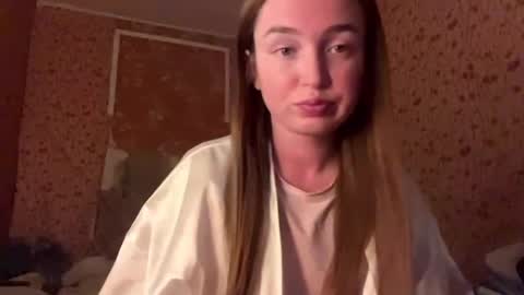 Chloe online show from 05/26/26, 05:09