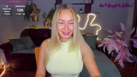 MargoSugar online show from 10/25/25, 06:10