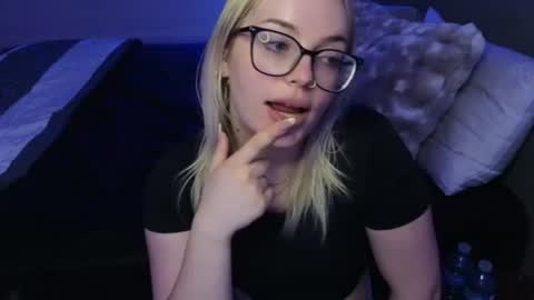 margot_robbie7 online show from 07/22/26, 01:08