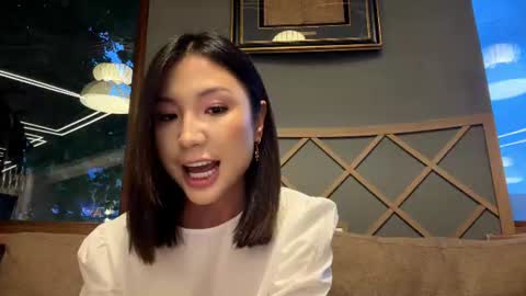 Lily online show from 06/09/26, 02:39