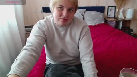 Snapshot of mari_77777 chatting on 03/17/26, 06:28 Mari online show from 03/17/26, 06:28