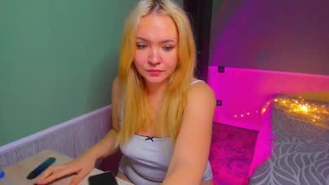 Kiku and Marii - online show from 11/03/25, 11:59