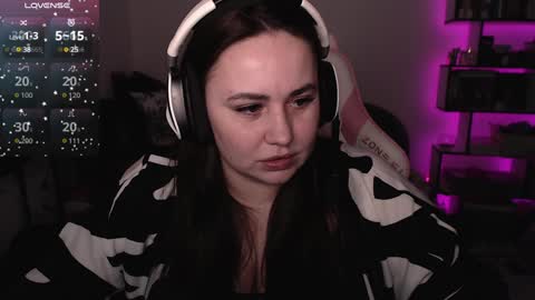 mari moore online show from 01/17/25, 01:24