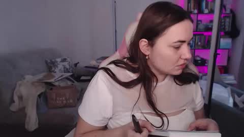 mari moore online show from 02/11/26, 07:02