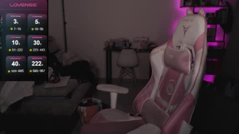 mari moore online show from 03/18/26, 04:15