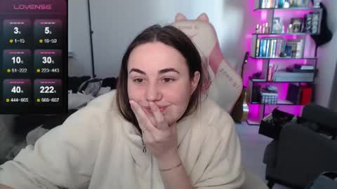 mari moore online show from 03/23/26, 07:23