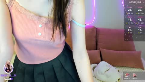 Snapshot of mari_nett chatting on 01/05/25, 09:47 mari_nett online show from 01/05/25, 09:47