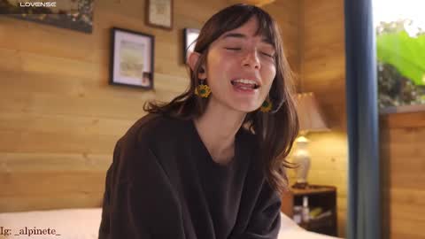 Snapshot of maria_alfonsina_ chatting on 12/15/25, 09:08 Alfonsina online show from 12/15/25, 09:08