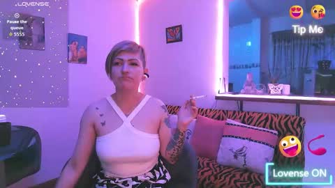 Maria fernanda online show from 11/04/25, 03:05